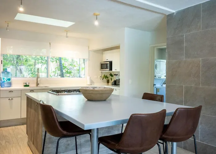 3br Casa Matuk I Steps From Spectacular I Private Pool