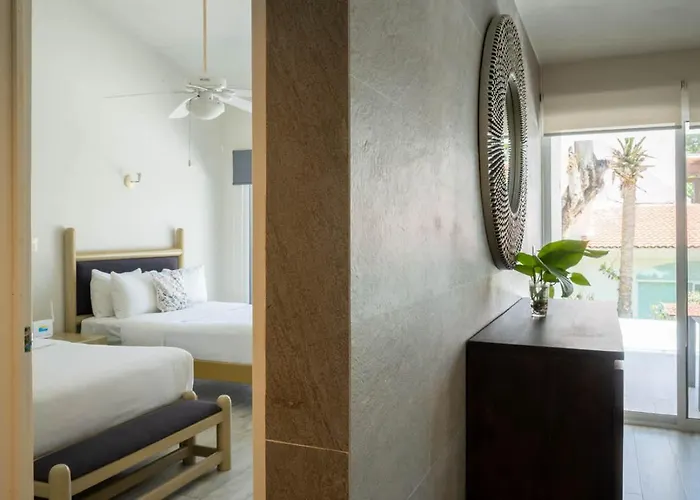 Vakantiehuis 3br Casa Matuk I Steps From Spectacular I Private Pool Playa del Carmen